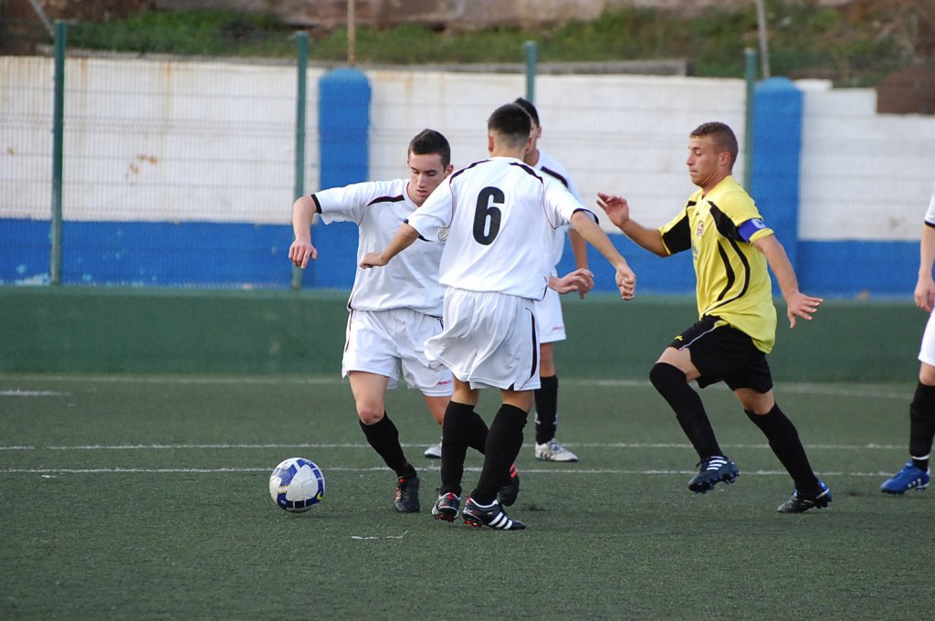 alt