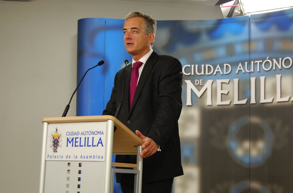 López Bueno: “Somos escrupulosos a la hora de confeccionar las listas”