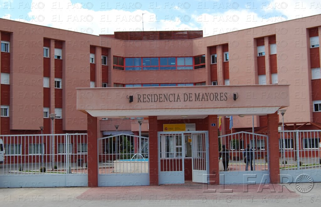 Quesada reconoce que los mayores de la Residencia son más dependientes