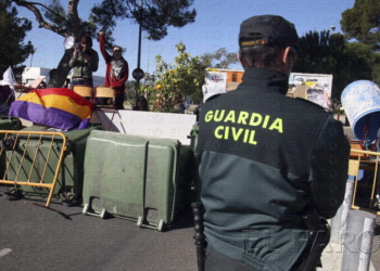 fotosceuta 2014 04 02 melilla guardia civil Guardias civiles denuncian que ya no tienen descuentos en trenes ni buses