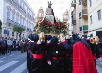 fotosmelilla 2014 04 16 rebeca 18 1 El Humillado recibe el cariño de Melilla en la primera procesión de su XXV aniversario