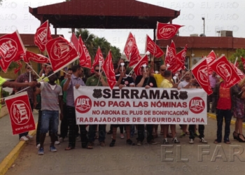 fotosmelilla 2014 04 20 spa 5 1 Serramar paga a sus vigilantes y refuerza la plantilla en el CETI