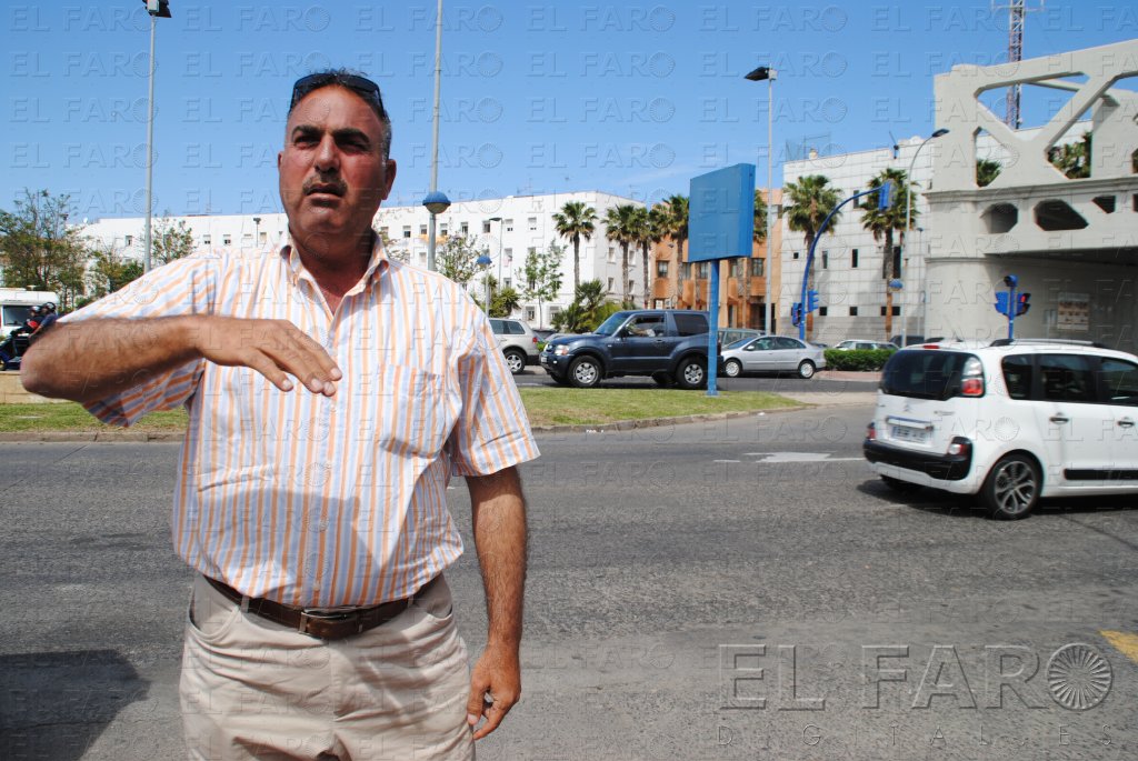 Tres inmigrantes sirios abandonan el CETI y regresan a Marruecos