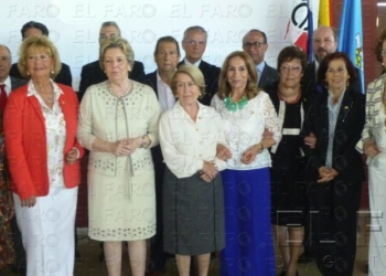 fotosmelilla 2014 04 28 dori 16 1 El Real Club Marítimo reconoce la fidelidad de los socios más veteranos