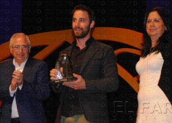 fotosmelilla 2014 05 11 dori 14 1 Dani Rovira recibe el aplauso del público entre notas de jazz
