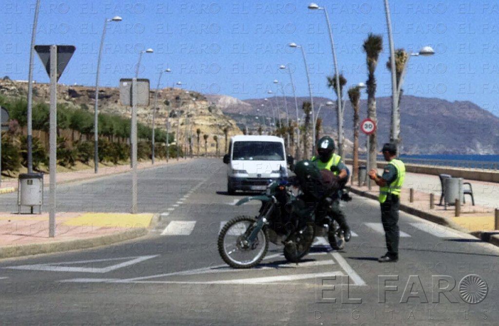 Llega a Horcas Coloradas una patera con 24 subsaharianos