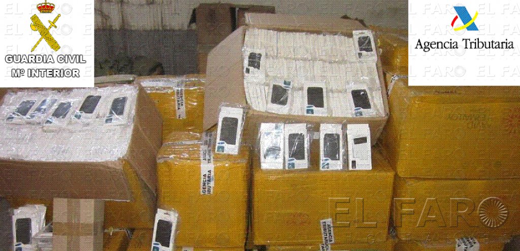 La Benemérita halla un contenedor lleno de fundas de móvil falsas