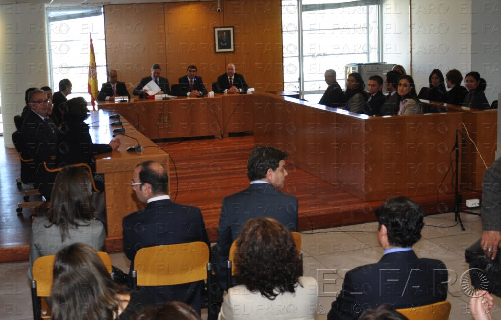 La sucesión a la Corona impide a Ruiz Gallardón inaugurar la NOJ en Melilla