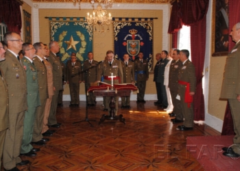 fotosmelilla 2014 07 06 spa DSC 0998 El comandante general Fernando Gutiérrez Díaz de Otazu ‘toma’ la plaza de Melilla