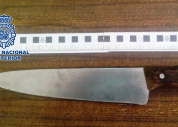 fotosmelilla 2014 07 10 spa 15 1 Un joven intenta apuñalar a su vecino con un cuchillo tras ‘cotillearle’ el móvil