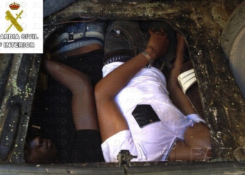 fotosmelilla 2014 07 13 spa 7 2 Un marroquí, condenado a 4 años por llevar a dos inmigrantes en el depósito de gasolina