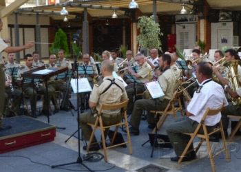 fotosmelilla 2014 07 17 dori contra banda militar Música para festejar el día de la Virgen del Carmen