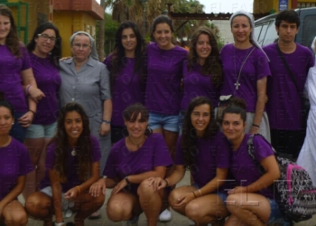fotosmelilla 2014 07 20 dori 14 1 Un grupo de jóvenes atiende a los niños acogidos en el CETI