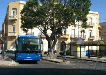 fotosmelilla 2014 08 12 Tania Costa DSC 2141 Crisis en el transporte urbano: La COA pierde 40.000 viajeros de enero a julio
