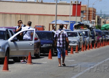 fotosmelilla 2014 08 21 asp 5 1 Uso fraudulento de pasaportes casi a diario para subir al barco