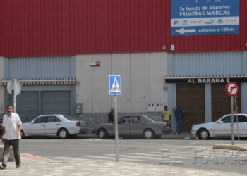 fotosmelilla 2014 08 30 rebeca 2 1 260 comercios cierran sus puertas en protesta por el ‘caos’ en Beni Enzar