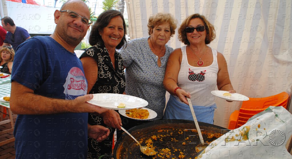 Los socialistas finalizan la Feria de Melilla con una paellada para los afiliados