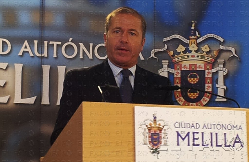 Fomento rehabilita las fachadas de Gómez Jordana por 150.000 euros