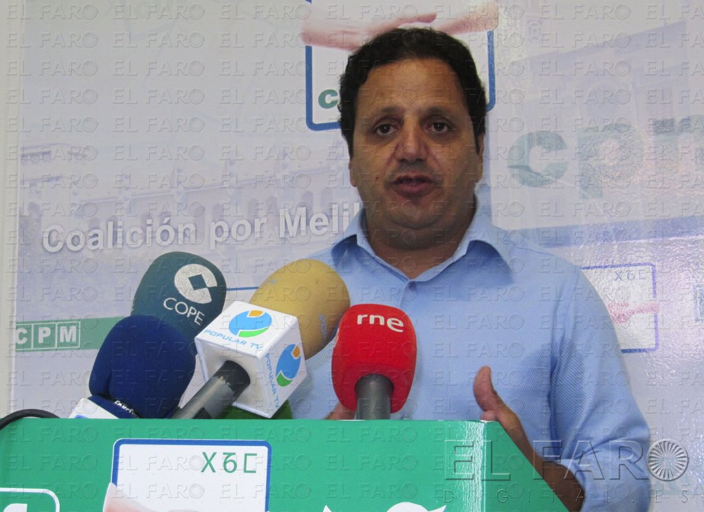 CpM critica que el SEPE anule el subsidio a un melillense por ir un día Marruecos