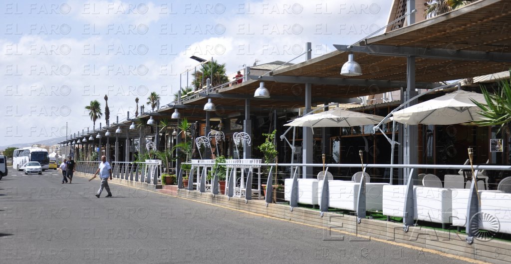 La Ciudad Autónoma inicia el proceso para asumir la gestión del Puerto Deportivo