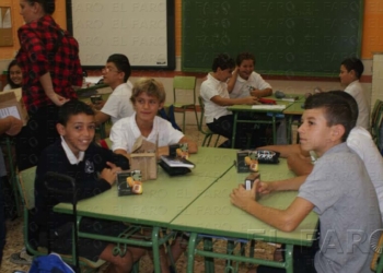fotosmelilla 2014 10 02 asp 13 1 Los niños del Reyes Católicos se llevan un premio por el Día de la Ilusión de la ONCE