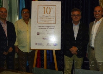 fotosmelilla 2014 10 14 dori 21 1 Centros D2 y la UNED celebran la Gala de los Idiomas con musicales y premios
