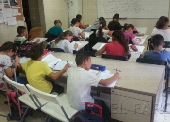 fotosmelilla 2014 10 26 dori 15 1 ‘Profes’ para hacer deberes y aprender a jugar