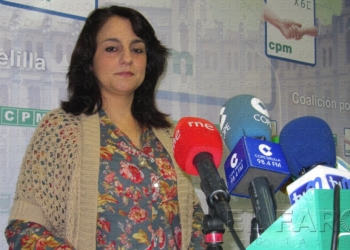 fotosmelilla 2014 11 06 rebeca 15 1 CpM pide al Gobierno local la creación de una unidad para la gestión de la pobreza