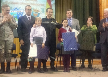fotosmelilla 2014 11 12 spa 21 1 La UME homenajea a dos alumnas de La Salle por su trabajo sobre la unidad