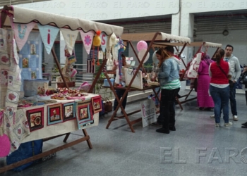 fotosmelilla 2014 11 16 dori contra mercado Puestos artesanales para potenciar empresas de mujeres