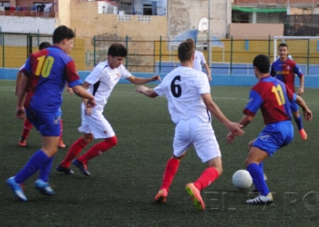 fotosmelilla 2014 12 15 deportes 10 01 Otros tres puntos que vuelan de La Espiguera