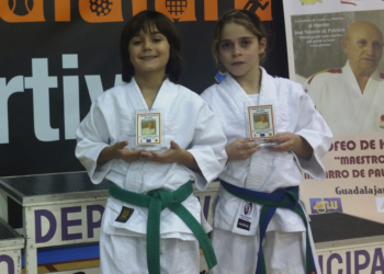 fotosmelilla 2014 12 15 deportes 16 02 Iván Segura y Lucía Luque, subcampeones
