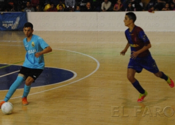 fotosmelilla 2014 12 16 DEPORTE 10D 1 copia La permanencia se va a pagar cara