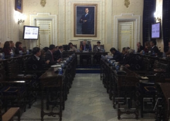 fotosmelilla 2014 12 16 asp 8 1 La Asamblea corrige un fallo en la tabla de precios del contrato de la red de agua