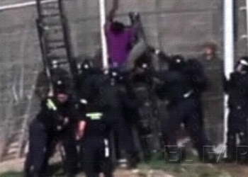 fotosmelilla 2014 12 18 rebeca 2 1 UE pide investigar la presunta agresión a un inmigrante en la valla el 15 de octubre