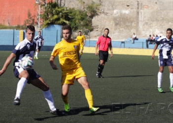 fotosmelilla 2014 12 21 DEPORTE 1 SGG3532 El Atlético vence y convence