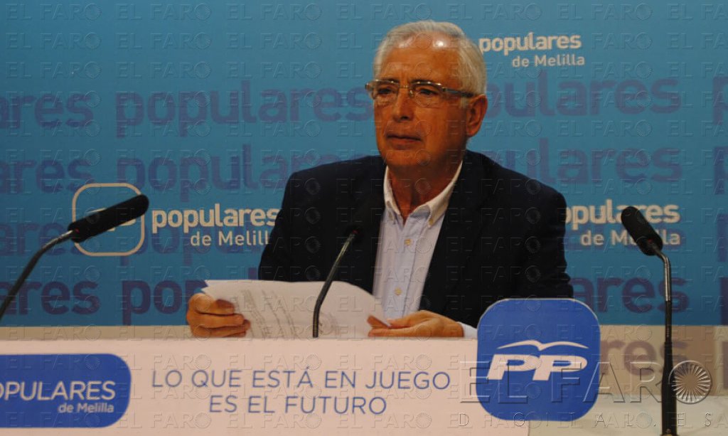 Imbroda reactivará las denuncias contra perfiles falsos de redes sociales