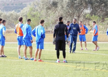 fotosmelilla 2015 01 09 deportes 1 UD Melilla Entrenamiento 8 1 15 Sesión táctica de cara al duelo frente al Almería B