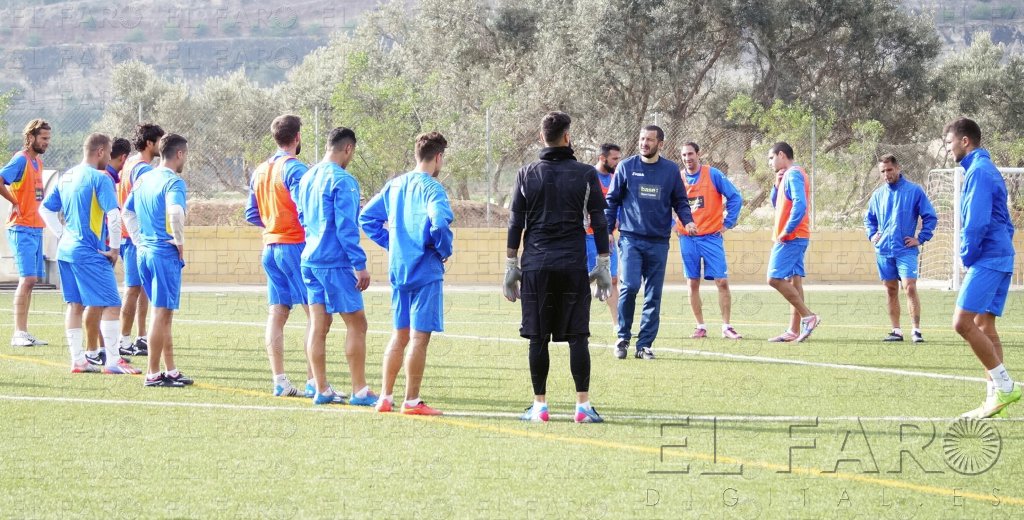 Sesión táctica de cara al duelo frente al Almería B
