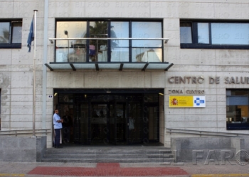 fotosmelilla 2015 01 16 dori 15 1 CCOO replica a Robles que los centros de salud están ahora más “masificados”