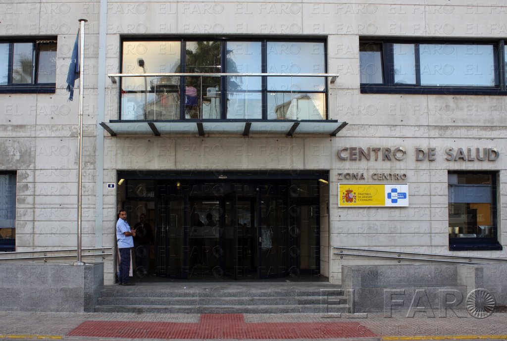 CCOO replica a Robles que los centros de salud están ahora más “masificados”