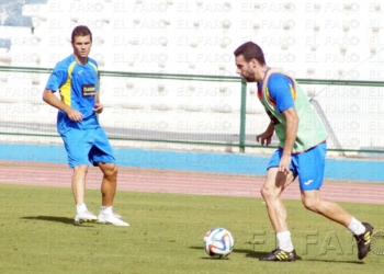 fotosmelilla 2015 01 20 depor UD Melilla Entrenamiento 22 10 14 Bolaños, a espera de evolución