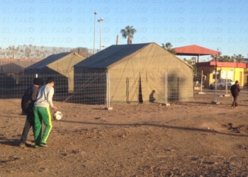fotosmelilla 2015 01 22 rebeca 3 1 El CETI se ampliará temporalmente cambiando tiendas por módulos fijos
