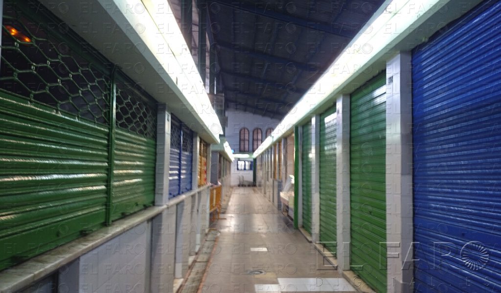 Los mercados de abasto a la espera de un milagro