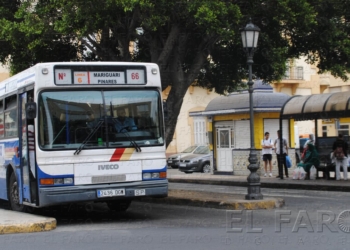 fotosmelilla 2015 01 27 rebeca 11 1 La COA suspende la línea 6 tras el ataque del sábado y exige soluciones al Gobierno