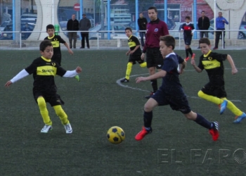 fotosmelilla 2015 02 04 depor 09D 1 Lucha encarnizada