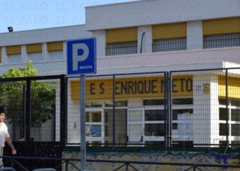 fotosmelilla 2015 02 05 dori 18 1 Al IES Enrique Nieto le falta de todo, menos alumnos