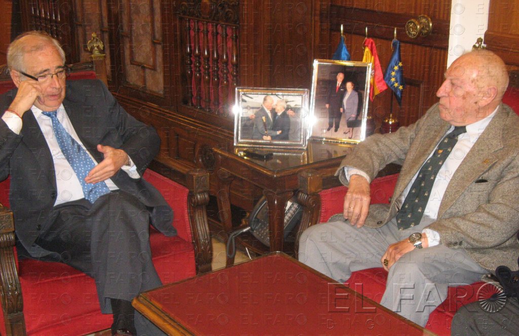 Los veteranos de los Grupos de Regulares buscan fecha para su reunión nacional
