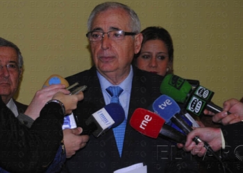 fotosmelilla 2015 02 17 asp 2 2 Imbroda admite que hay “incertidumbre” por la duda de si será cabeza de lista del PP