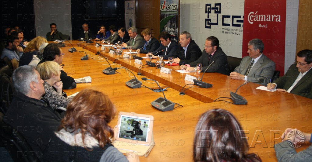 Motril propone a Melilla negociar juntos la permanencia de la línea